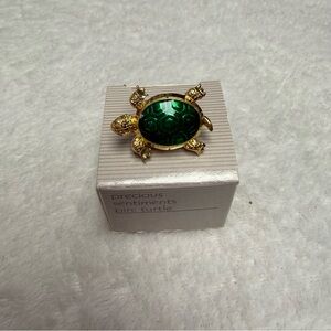 Avon “Precious Sentiments” Gold and Green Turtle pin NIB 1989 vintage